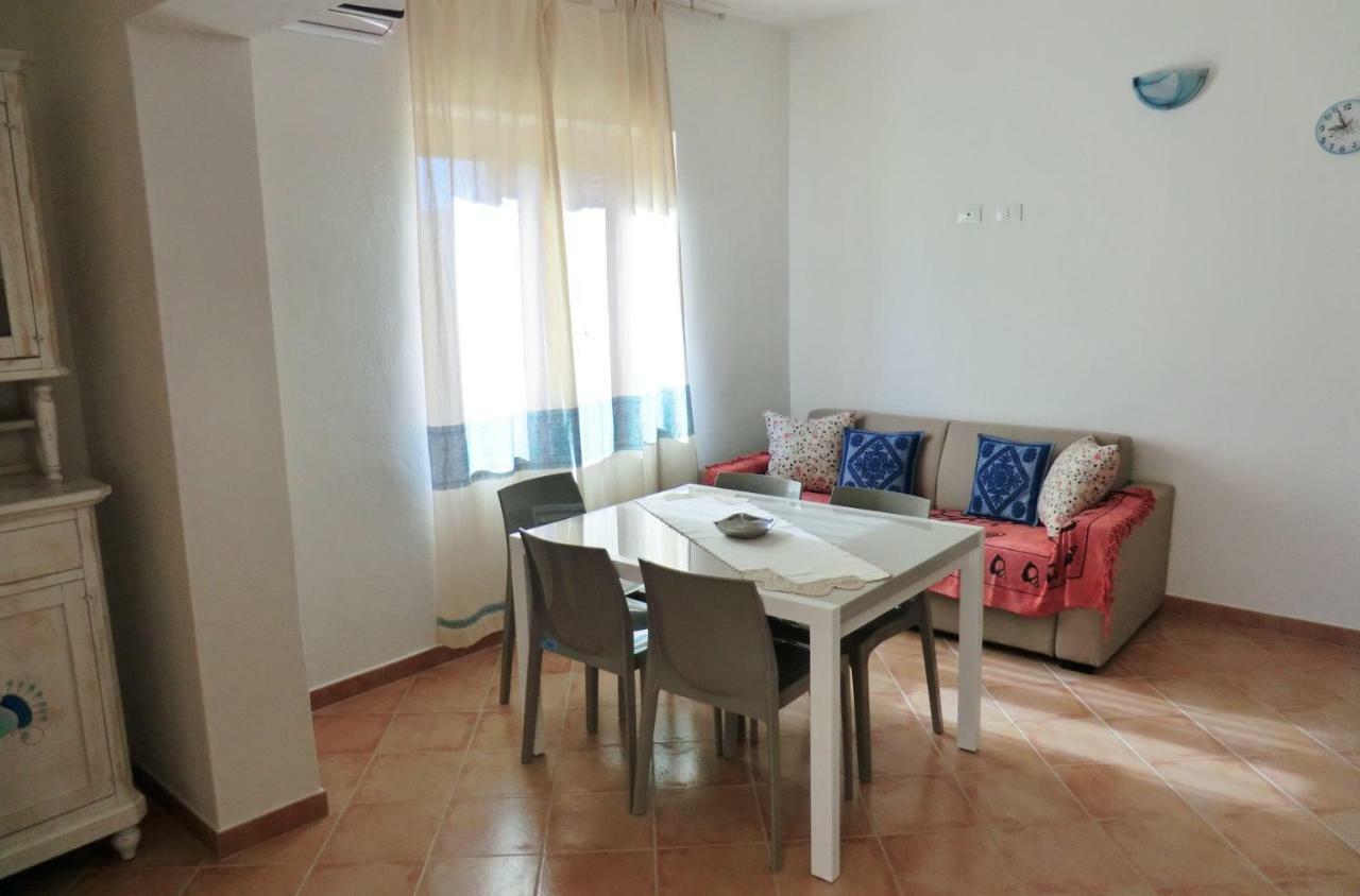 Appartamento Al Mare Via Delle Mimose Bari Sardo Exterior photo